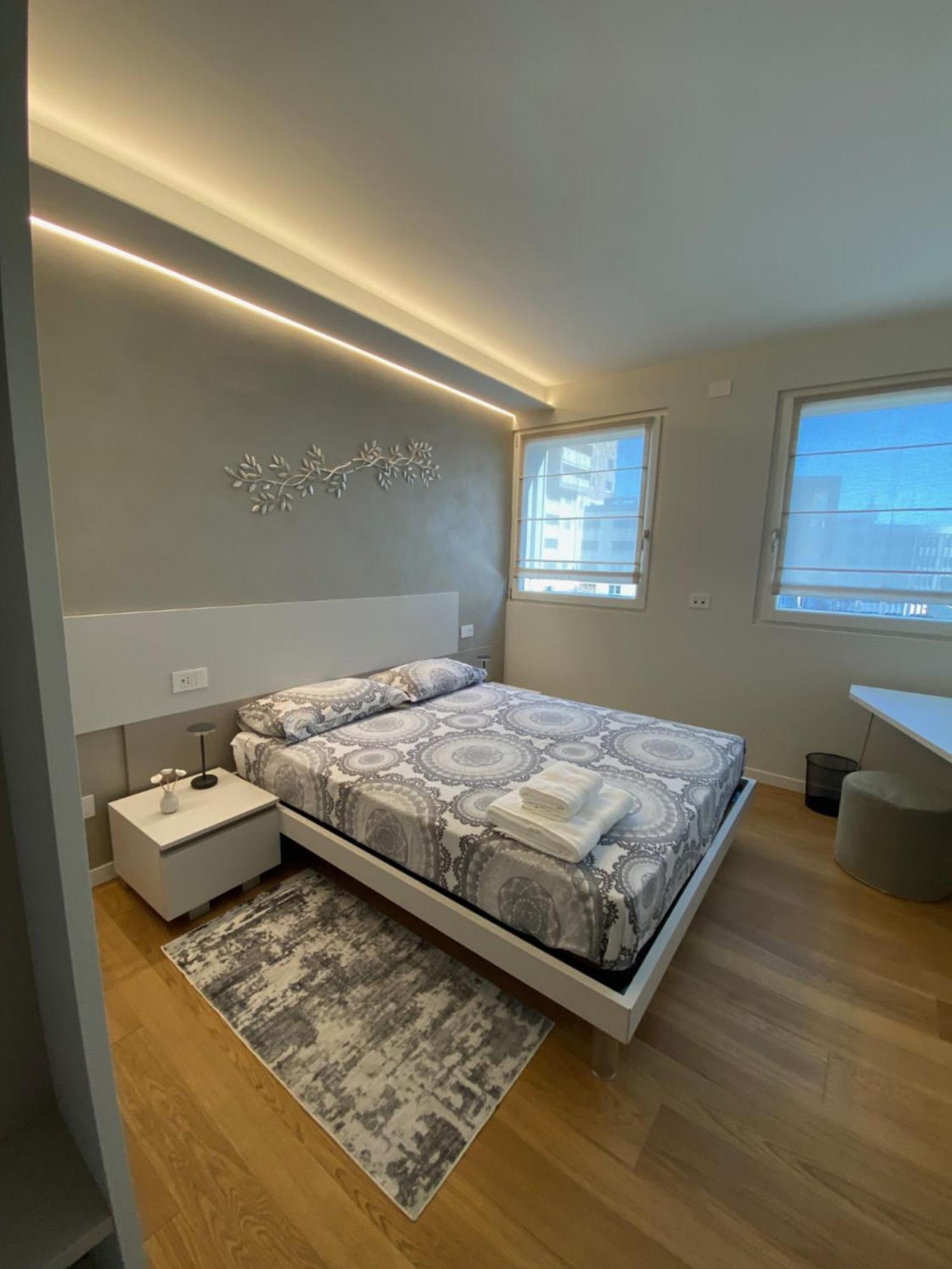 Hz+ Costantini Apartment Pordenone Ngoại thất bức ảnh