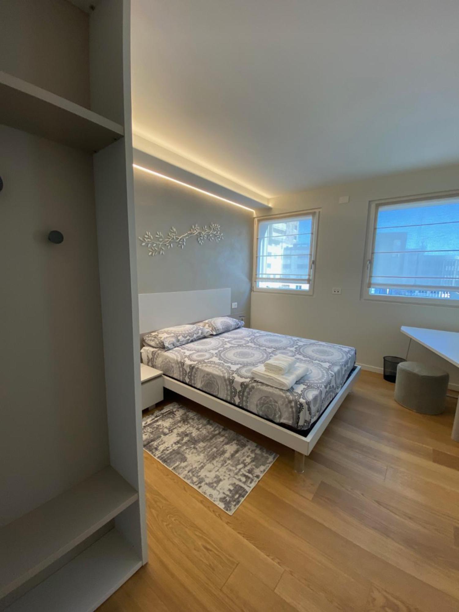 Hz+ Costantini Apartment Pordenone Ngoại thất bức ảnh