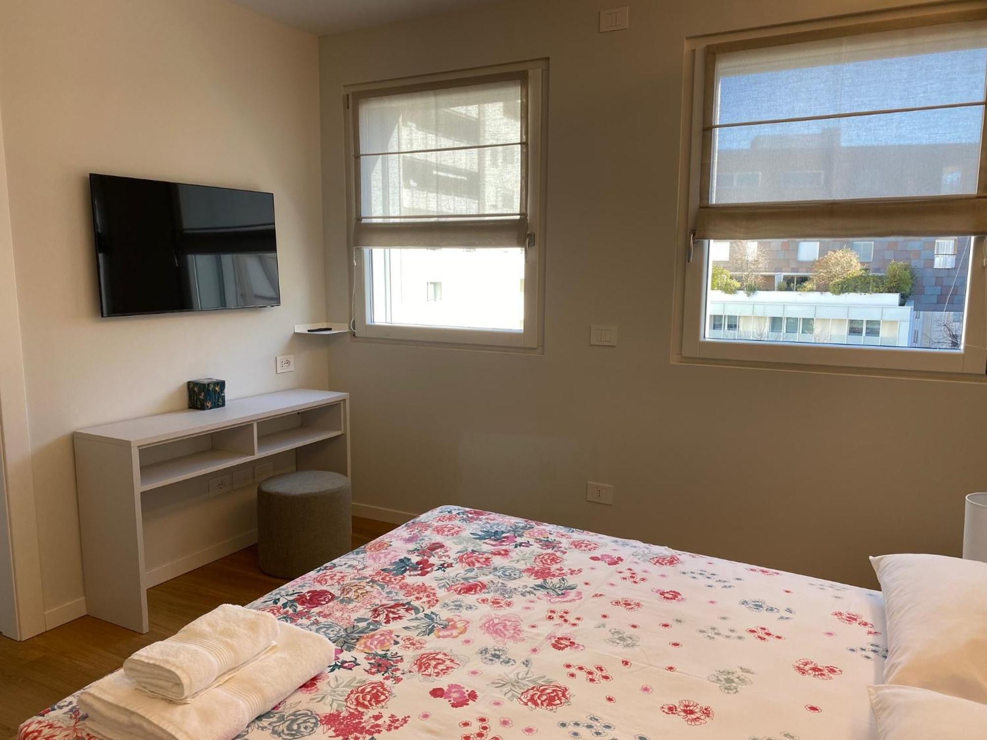 Hz+ Costantini Apartment Pordenone Ngoại thất bức ảnh