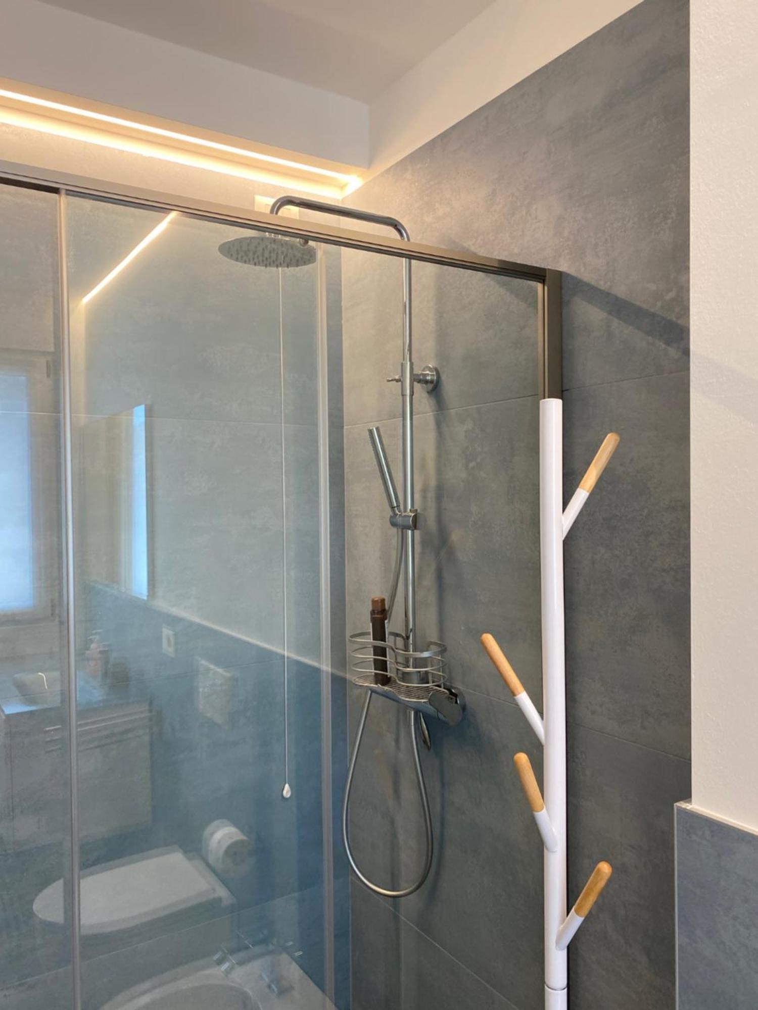 Hz+ Costantini Apartment Pordenone Ngoại thất bức ảnh